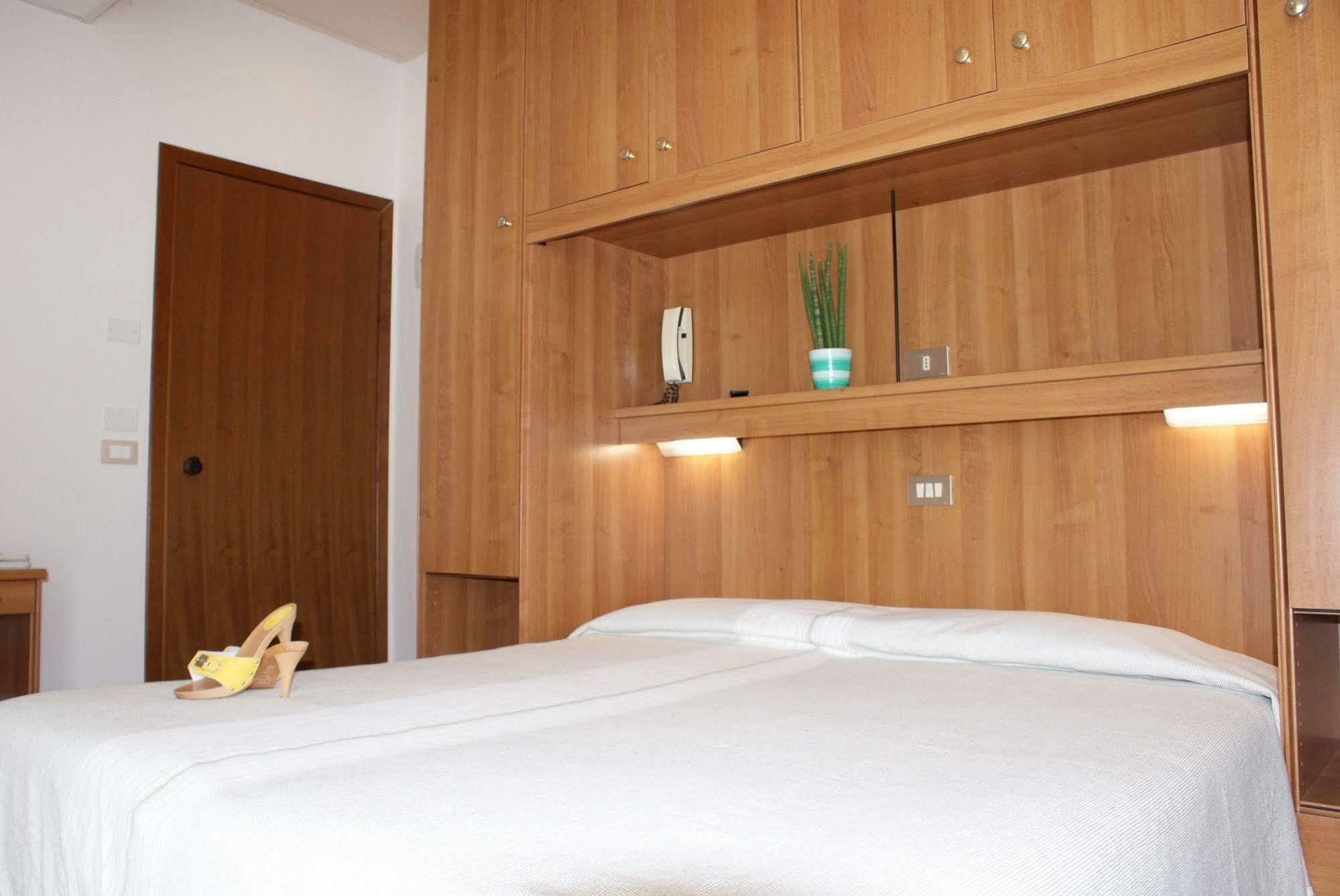 Hotel Jesolo Sand Luaran gambar